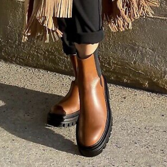 ZARA Brown Leather Ankle Boots - Picture 8 of 8